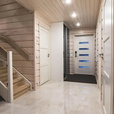 Luxury Levin Hoeperoe